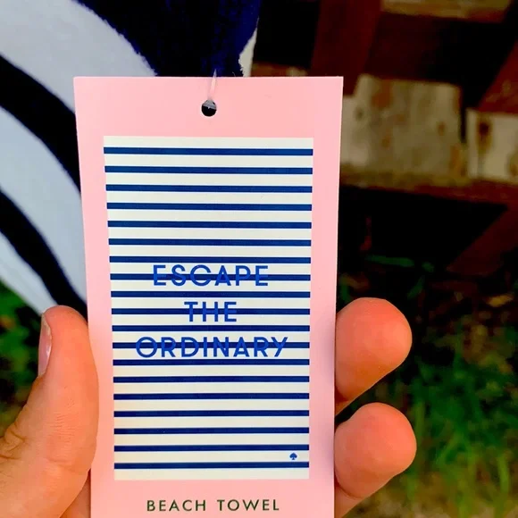 Kate Spade Beach Towel - Picture 2 of 3